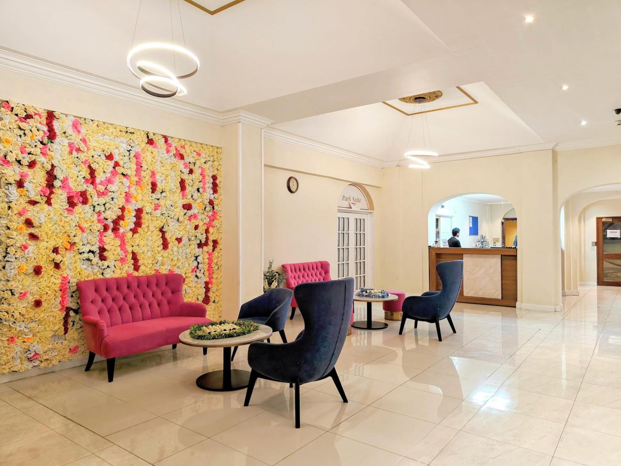 Carlton Park Hotel Rotherham Exterior foto